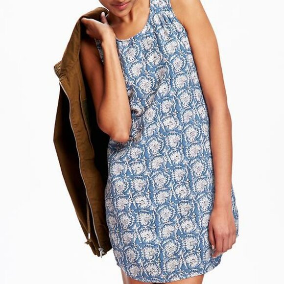 Old Navy Dresses & Skirts - Retro Mid-century Floral Shift Mini Dress